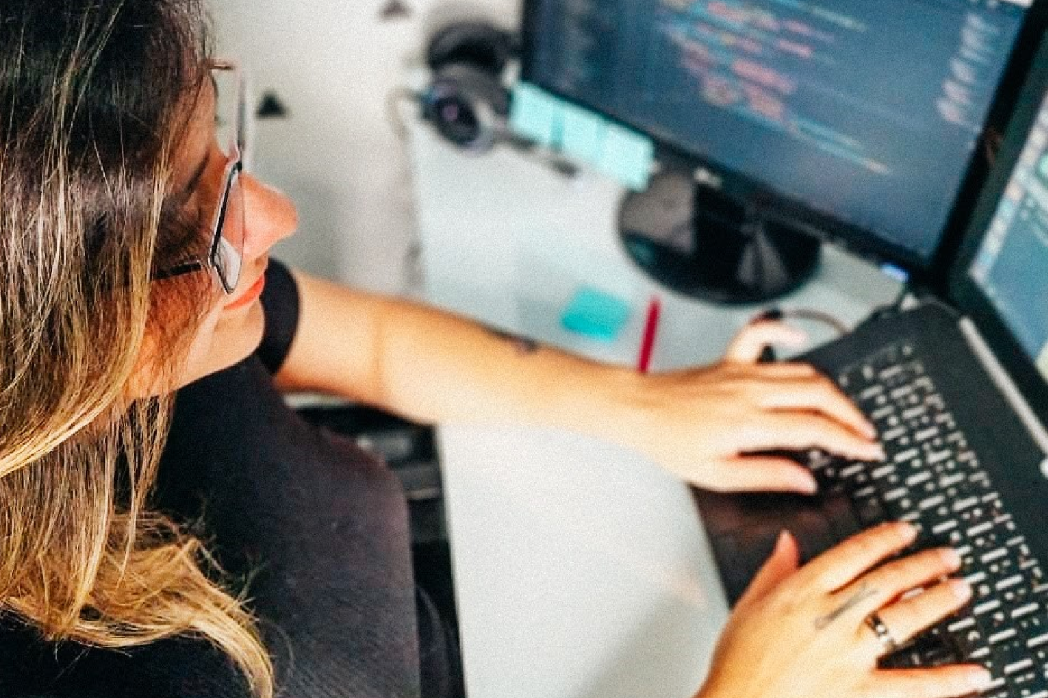 Mais de 159 mil vagas tech devem surgir ao longo do ano.