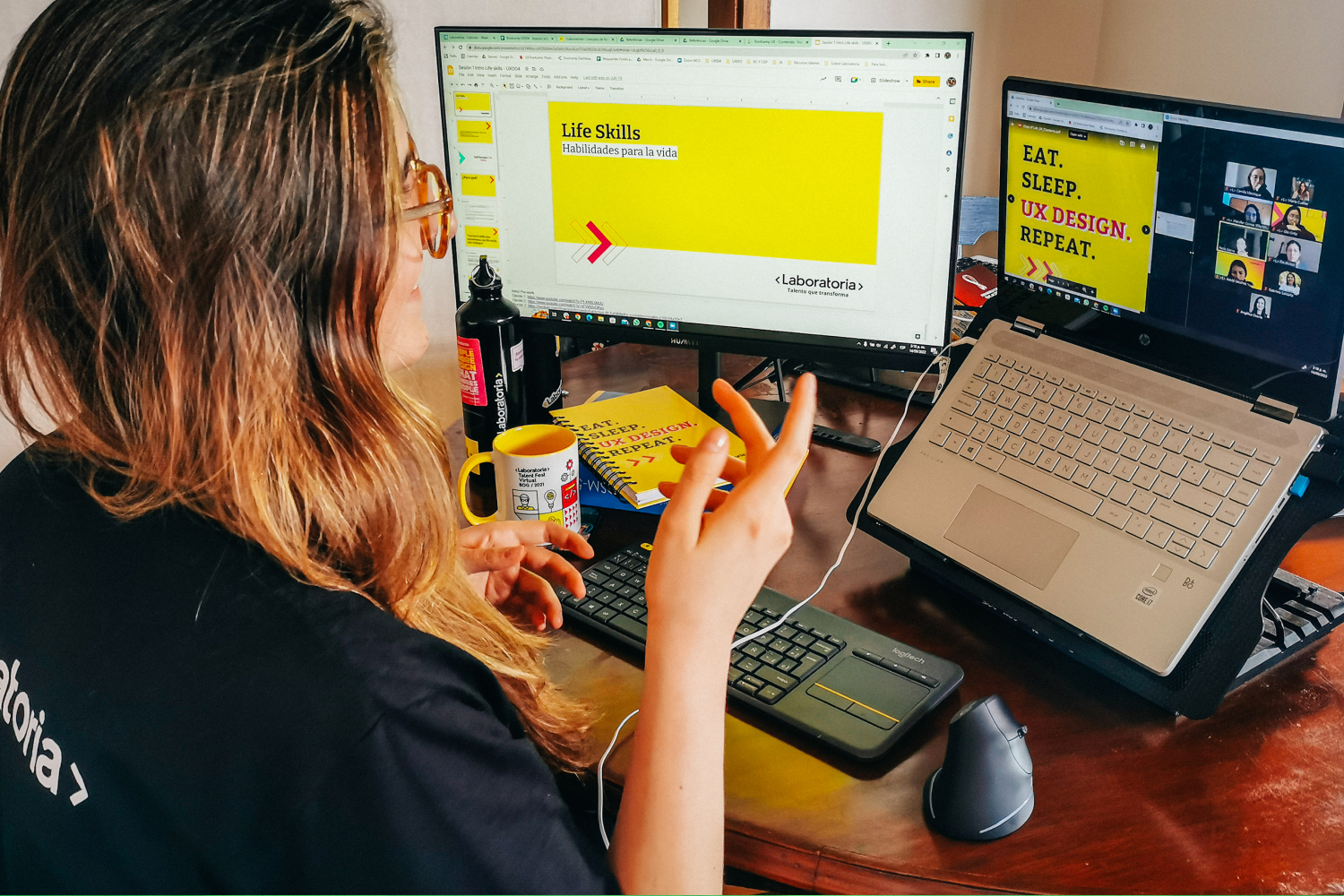 Descubre cuatro herramientas esenciales para un onboarding empresarial exitoso en este artículo de Laboratoria. ¡Lee ahora!