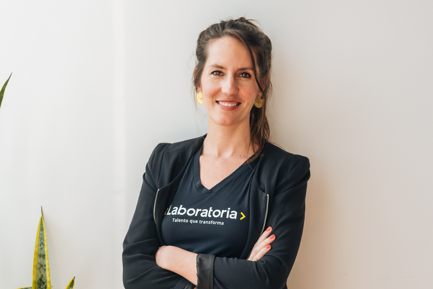 Rocha es cofundadora de la empresa social. Es psicóloga de profesión. Bajo su liderazgo, comienza un capítulo enormemente emocionante y desafiante, dijo Mariana Costa, cofundadora y exCEO de la empresa social.