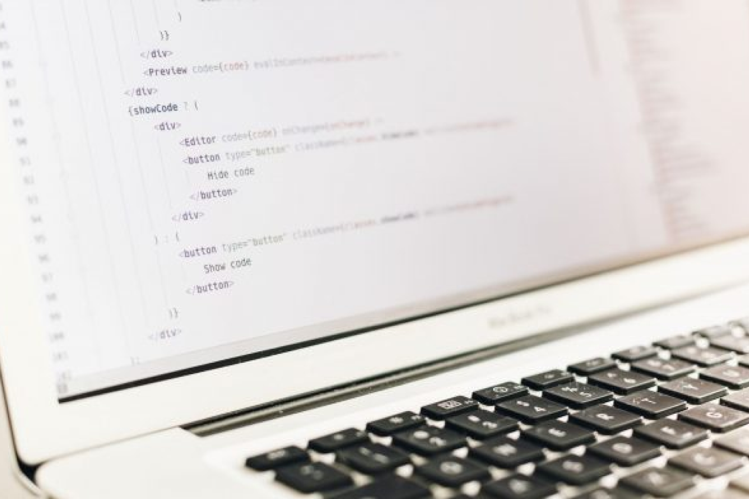 Los resultados de un sondeo en seis países, entre ellos Chile, ratificaron la alta demanda de especialistas dedicados a tareas como ciberseguridad, desarrollo y arquitectura Cloud, quienes desde 2020 muchos han duplicado y hasta triplicado sus remuneraciones.